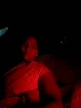 Snapshot of Rt_shreya chatting on 03.08.26 Rt shreya online show from 03.08.26