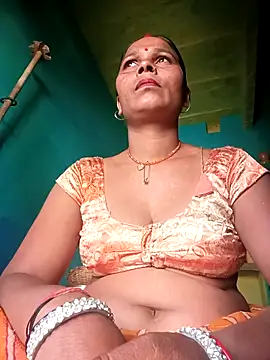 Snapshot of Rt_shreya chatting on 03.21.26 Rt shreya online show from 03.21.26