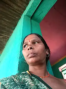 Snapshot of Rt_shreya chatting on 04.02.26 Rt shreya online show from 04.02.26