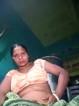 Snapshot of Rt_shreya chatting on 04.06.26 Rt shreya online show from 04.06.26