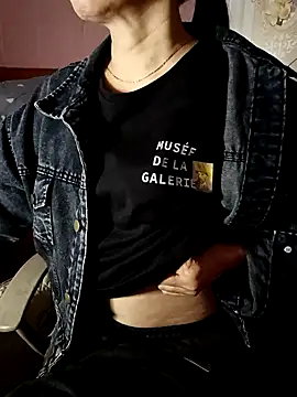 Snapshot of Jonaa99 chatting on 11.24.25 Jonaa99 online show from 11.24.25