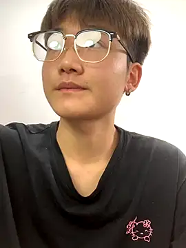 KK-cuteboy online show from 10.09.25