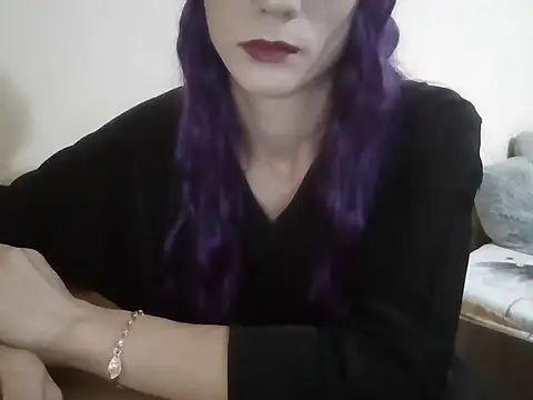 NatashaaaLove online show from 10.15.25