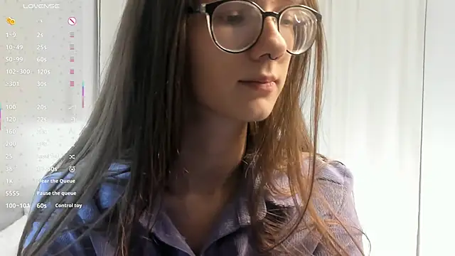 Snapshot of AiFusch chatting on 11.26.25 AiFusch online show from 11.26.25