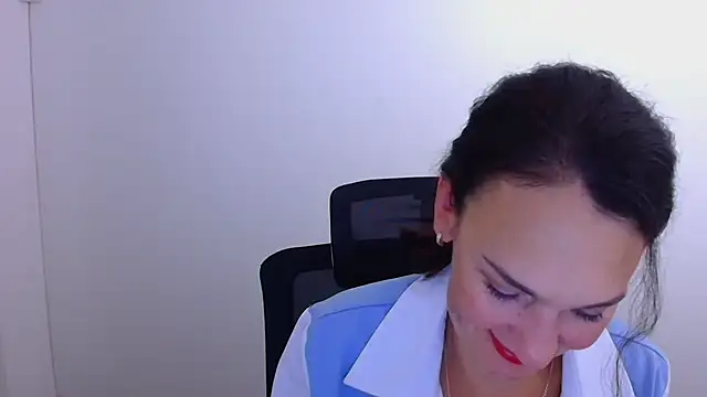 Rosie Rosee online show from 11.30.25