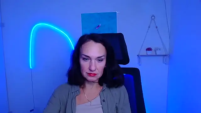 Rosie Rosee online show from 12.18.25