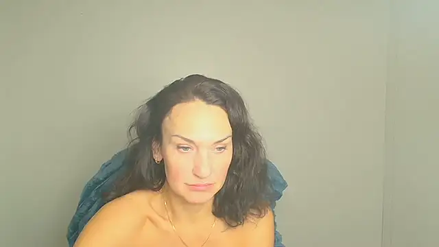 Snapshot of Rosie_Rosee chatting on 03.20.26 Rosie Rosee online show from 03.20.26