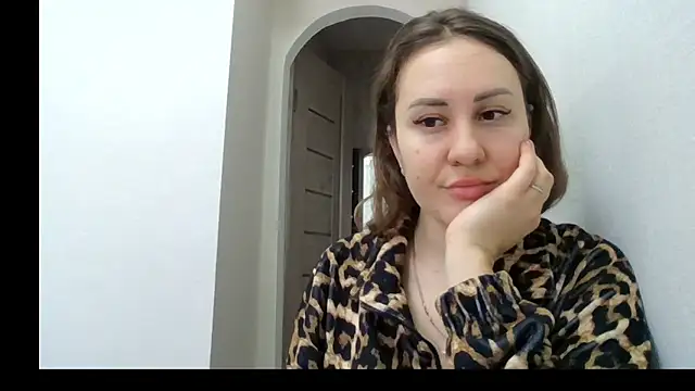 MeadowEyes online show from 02.05.26