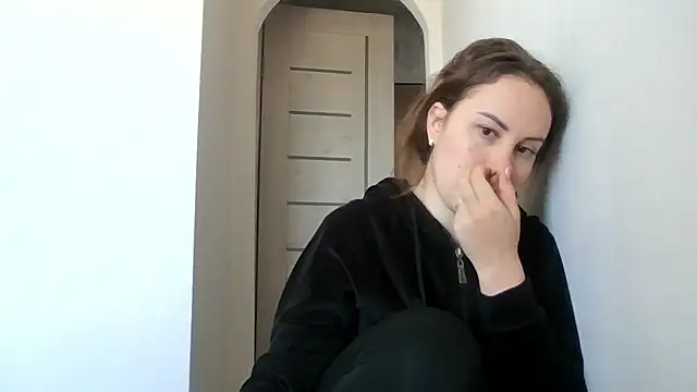 MeadowEyes online show from 04.22.26