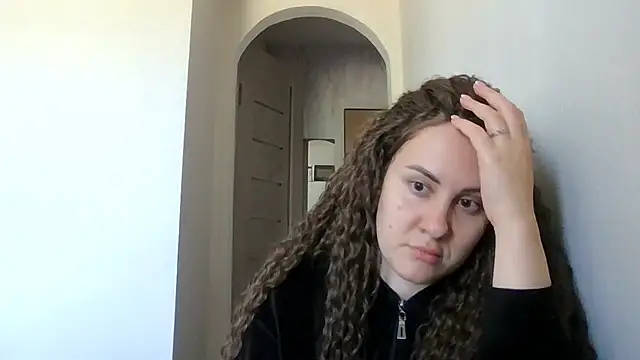 Snapshot of MeadowEyes chatting on 05.15.26 MeadowEyes online show from 05.15.26