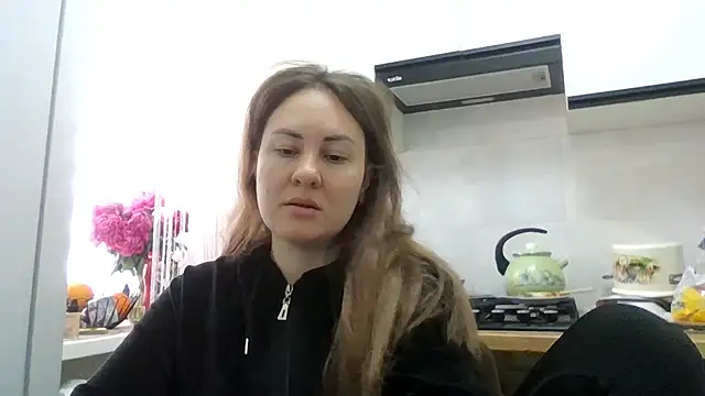 Snapshot of MeadowEyes chatting on 06.03.26 MeadowEyes online show from 06.03.26