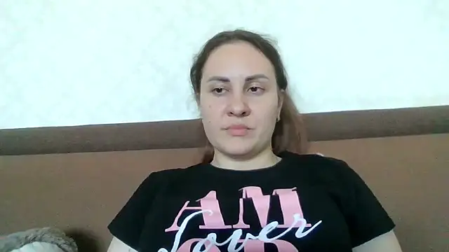 Snapshot of MeadowEyes chatting on 06.09.26 MeadowEyes online show from 06.09.26