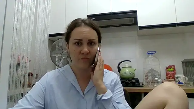 Snapshot of MeadowEyes chatting on 07.01.26 MeadowEyes online show from 07.01.26