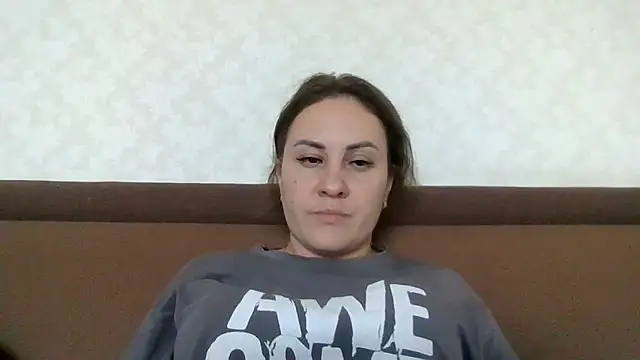 Snapshot of MeadowEyes chatting on 07.23.26 MeadowEyes online show from 07.23.26