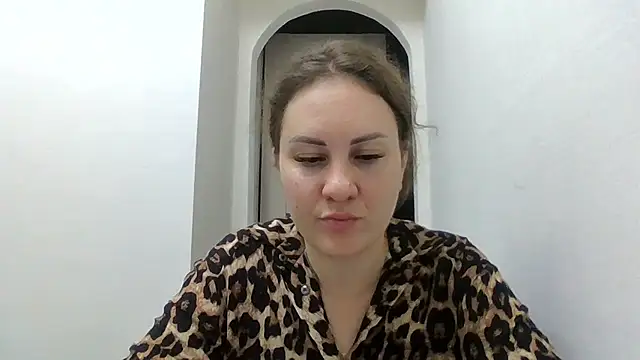 Snapshot of MeadowEyes chatting on 07.26.26 MeadowEyes online show from 07.26.26