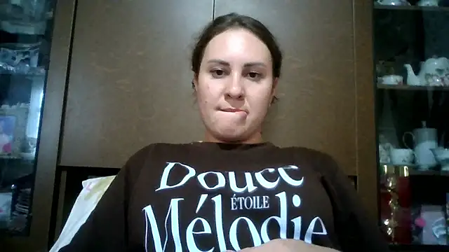 Snapshot of MeadowEyes chatting on 08.04.26 MeadowEyes online show from 08.04.26