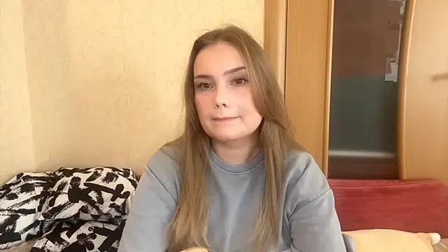 WillowSturiaIe online show from 10.12.25