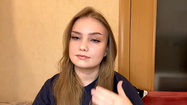 WillowSturiaIe online show from 10.23.25