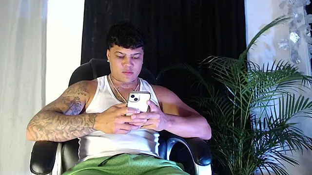 Boyhot 00 online show from 02.01.26