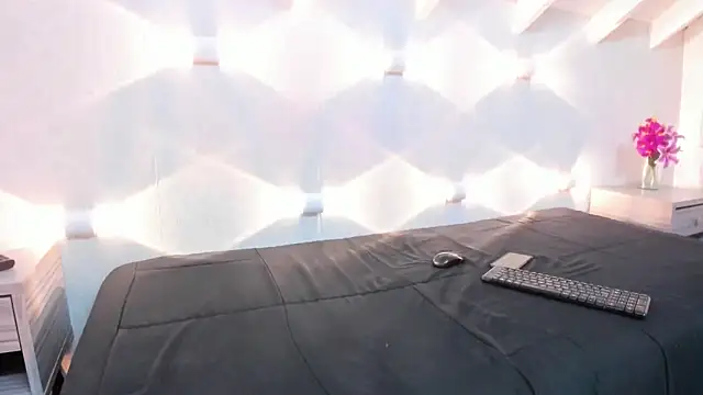 Brianna Maya online show from 04.28.26