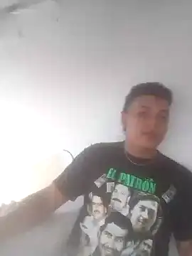 Snapshot of camilo44467 chatting on 10.08.25 camilo44467 online show from 10.08.25