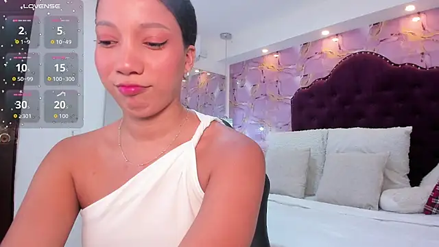 cloe 555 online show from 02.04.26