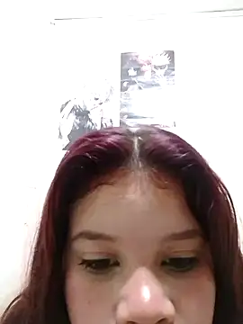 Snapshot of Redheadqueen chatting on 10.11.25 Redheadqueen online show from 10.11.25