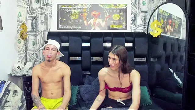 Snapshot of Pride_couple chatting on 11.16.25 Pride couple online show from 11.16.25