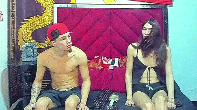 Snapshot of Pride_couple chatting on 01.11.26 Pride couple online show from 01.11.26