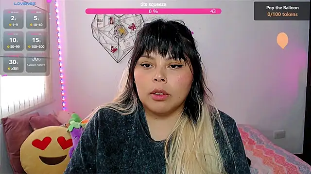 EllieMoonX online show from 05.06.26