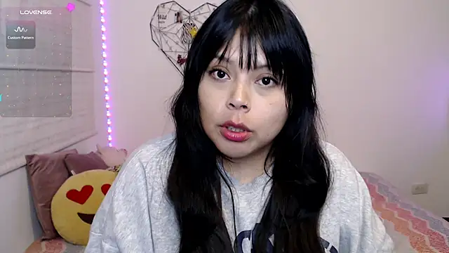 EllieMoonX online show from 06.06.26