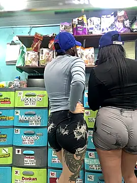 Snapshot of Lucy_699 chatting on 01.18.26 Lucy 699 online show from 01.18.26