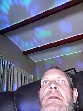 Snapshot of LyrateMarathon chatting on 10.25.25 LyrateMarathon online show from 10.25.25