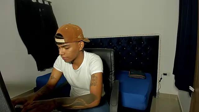 elias ford online show from 10.10.25