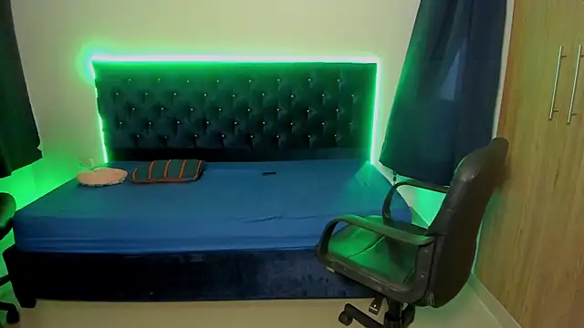 elias ford online show from 10.21.25