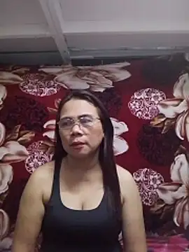 Snapshot of erma_joy chatting on 05.18.26 erma joy online show from 05.18.26