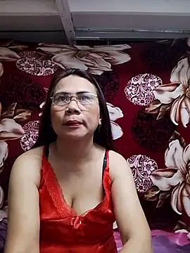 Snapshot of erma_joy chatting on 05.20.26 erma joy online show from 05.20.26