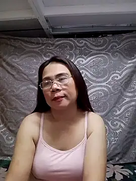 Snapshot of erma_joy chatting on 05.31.26 erma joy online show from 05.31.26
