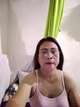 Snapshot of erma_joy chatting on 08.06.26 erma joy online show from 08.06.26