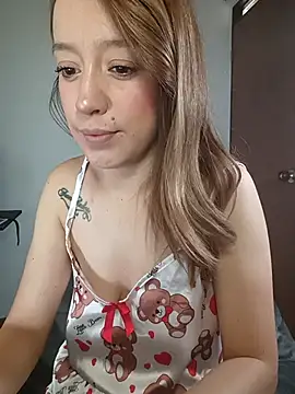 LunaDelire online show from 10.12.25