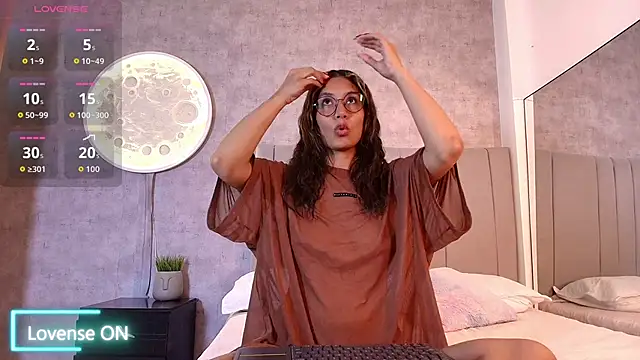 alexandralopez- online show from 11.24.25