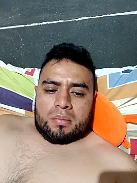 Snapshot of Vic_bicss chatting on 10.09.25 Vic bicss online show from 10.09.25