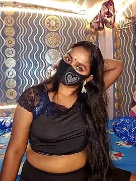 Sweet-Maddlina online show from 10.28.25