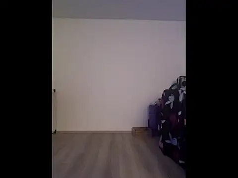 luziaaa92 online show from 10.16.25