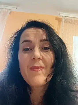 Snapshot of Amelialove42 chatting on 10.11.25 Amelialove42 online show from 10.11.25