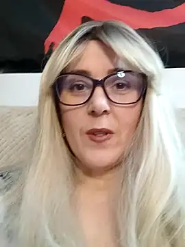 Snapshot of Amelialove42 chatting on 01.15.26 Amelialove42 online show from 01.15.26