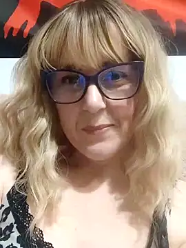 Amelialove42 online show from 04.29.26