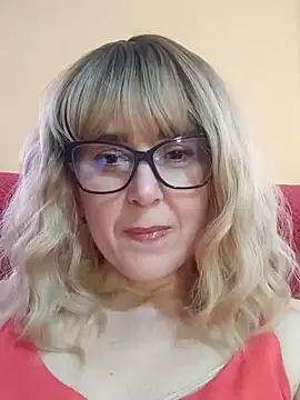 Amelialove42 online show from 05.15.26
