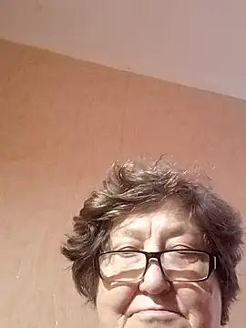 Katherine735 online show from 11.15.25