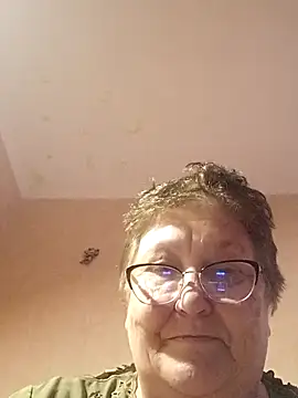 Katherine735 online show from 04.26.26